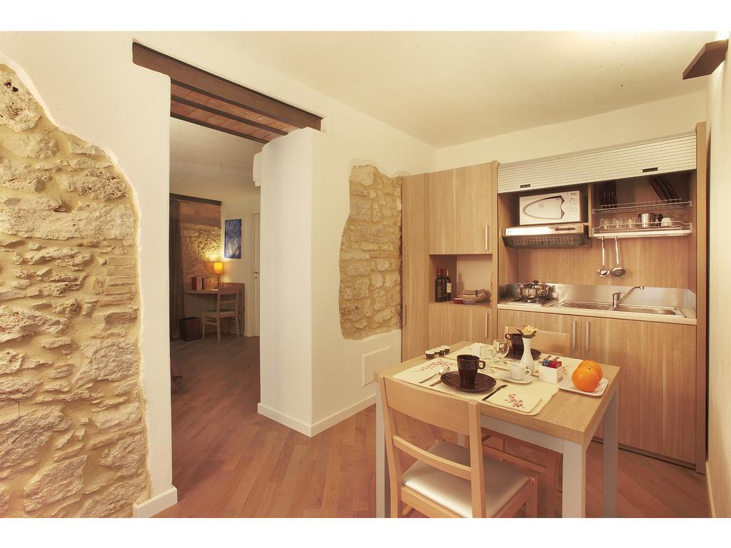 Residenze Portacastello Bed and Breakfast Isernia Exteriör bild