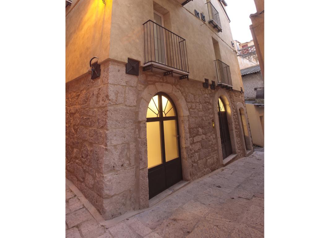 Residenze Portacastello Bed and Breakfast Isernia Exteriör bild